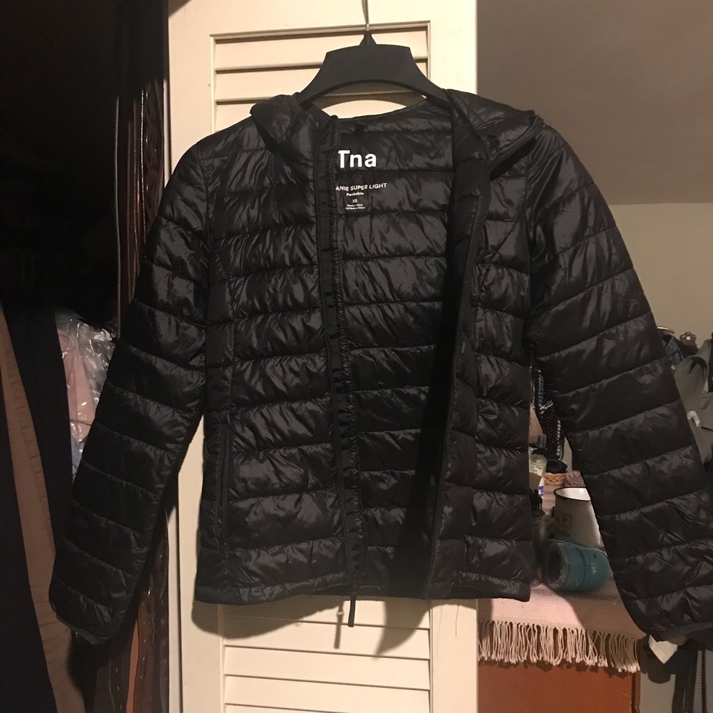 TNA Aritzia Puffer